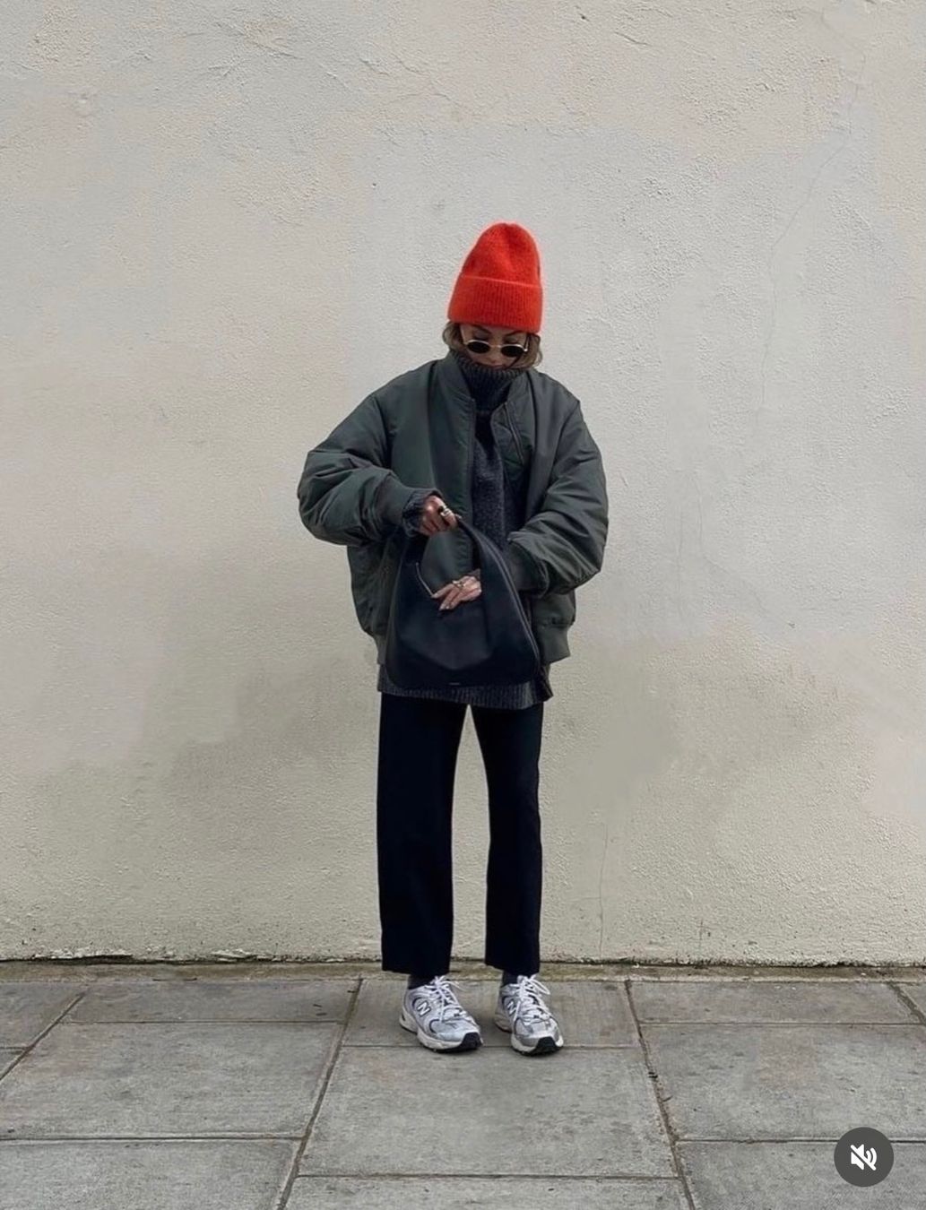 Cos Copricapi, berretti & cappellini: COS Beanie – Nuovo e nell'imballaggio originale da Zürich venduto da ReStyle.