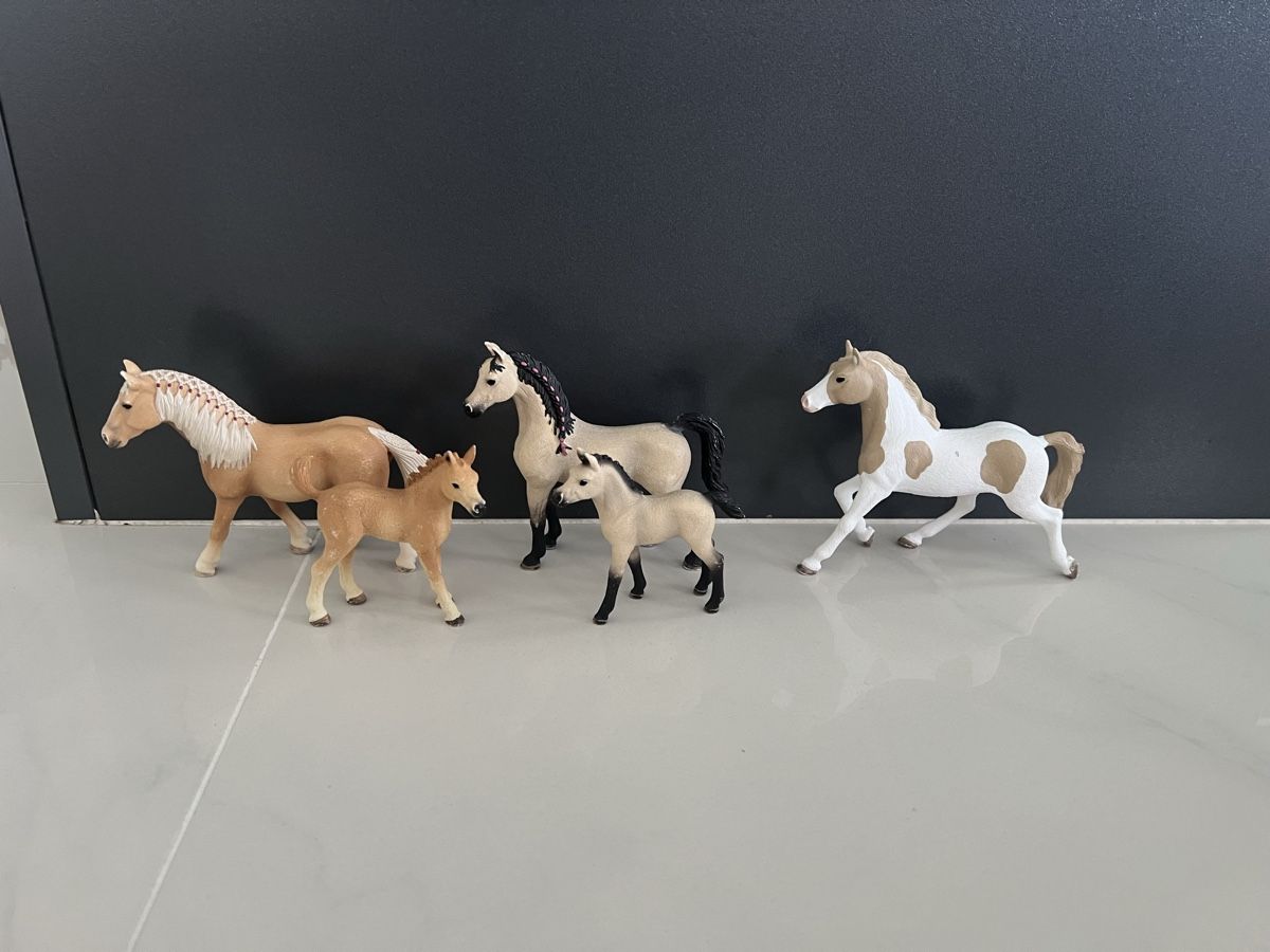 Schleich Spielzeuge: Schleichpferde – Gebraucht aus Dietwil von sarn 1