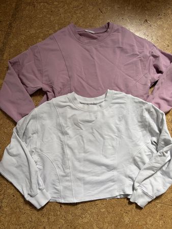 Oysho 2 cropped Sweatshirts XS