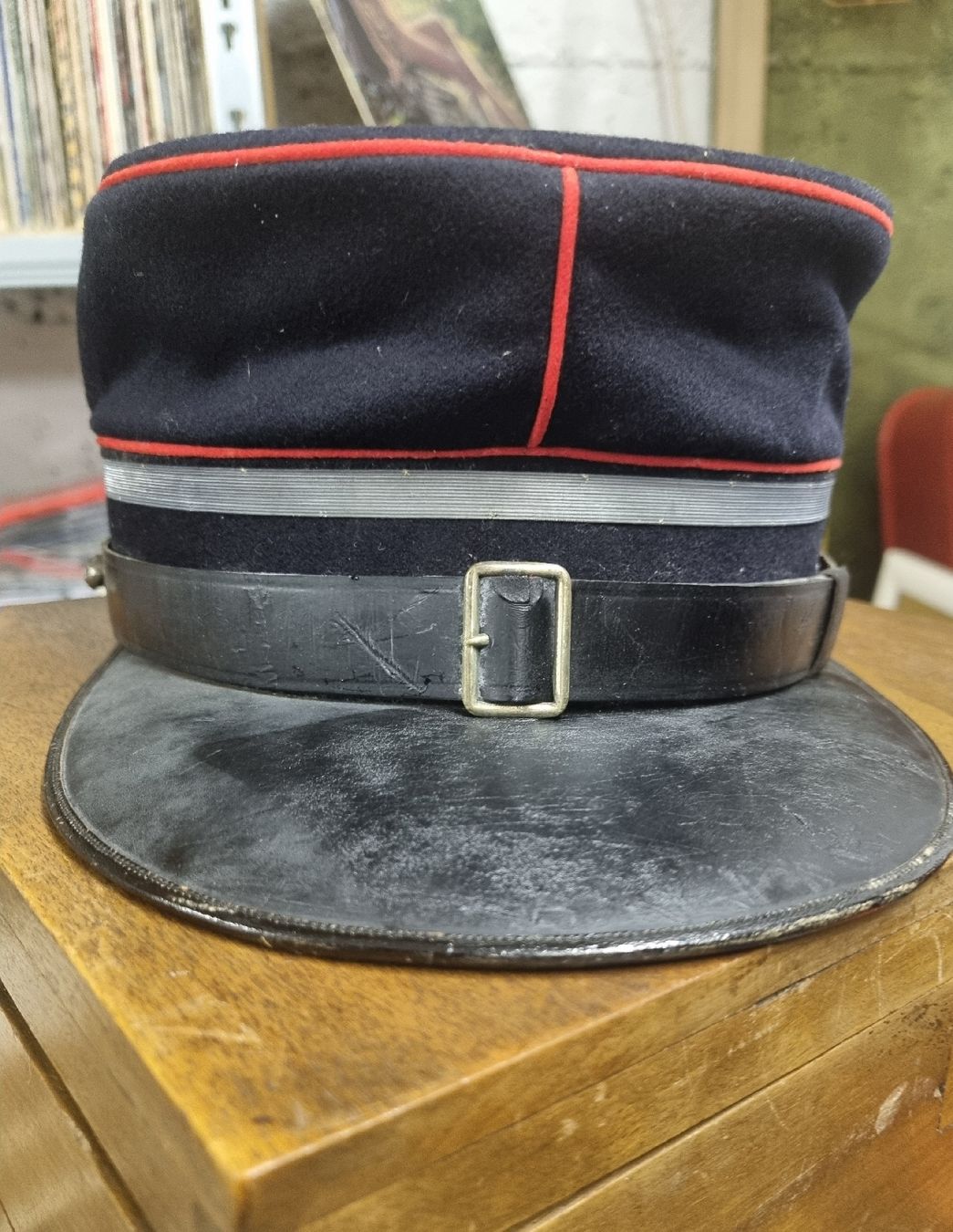 Schweizer Armee Copricapi, berretti & cappellini: Militär Hut 1860 – Usato da Ostermundigen venduto da vintage60