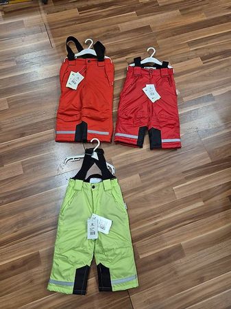 1 Skihose nach Wahl gr 80 oder 86 Neu