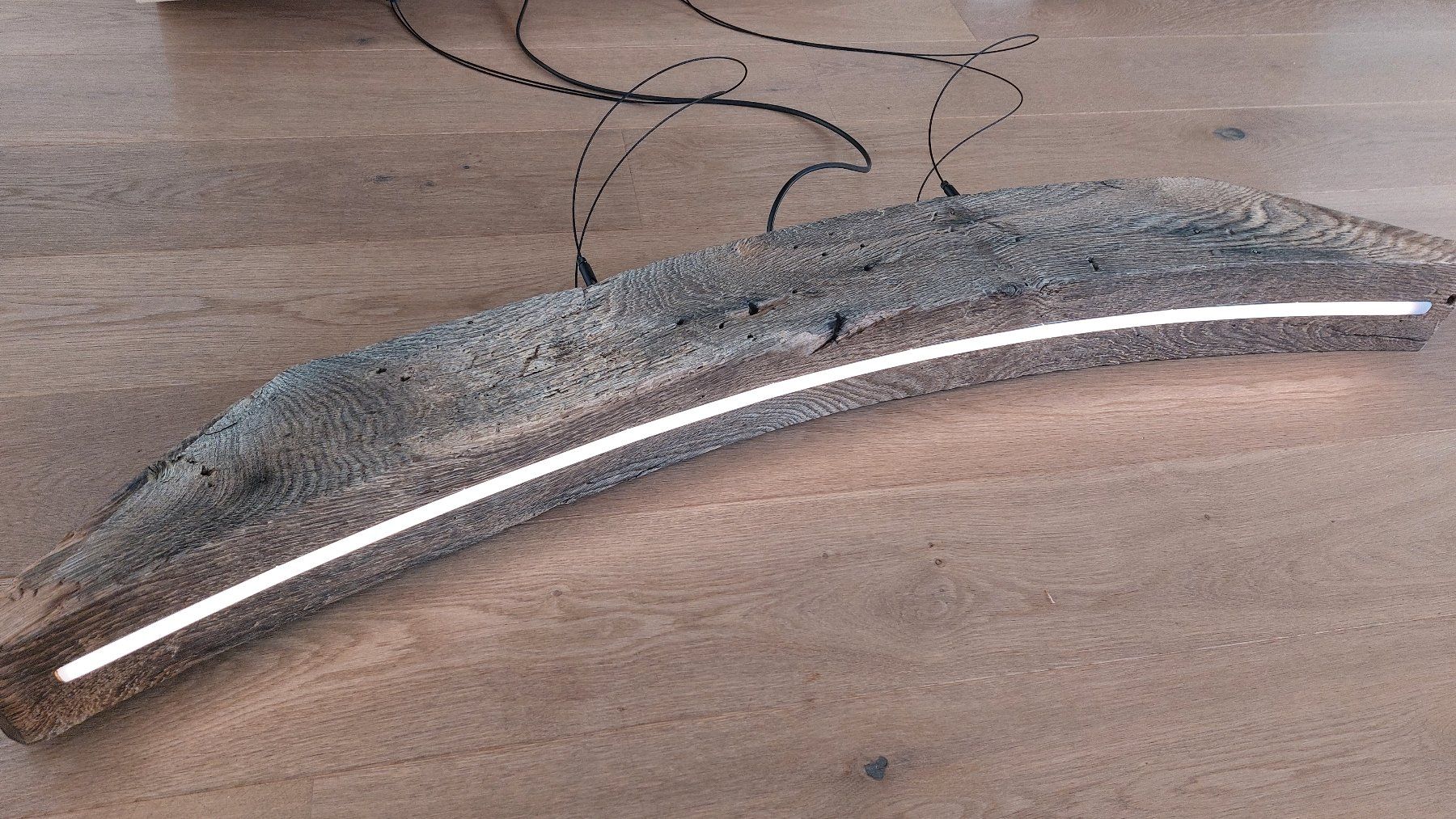 Lampadari & plafoniere: Rustikale Hängelampe aus einem Eichen-Altholzbalken – Nuovo e nell'imballaggio originale da Egnach venduto da Oldwoodstyle 5