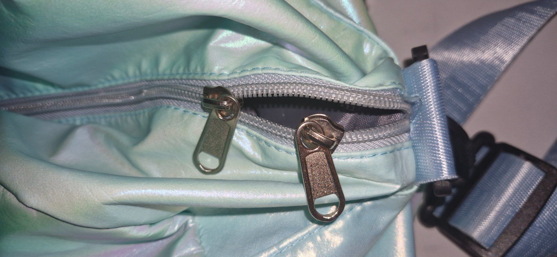 Taschen für Damen: Sporttasche – Gebraucht aus Zell ZH von Eva-Jana 1