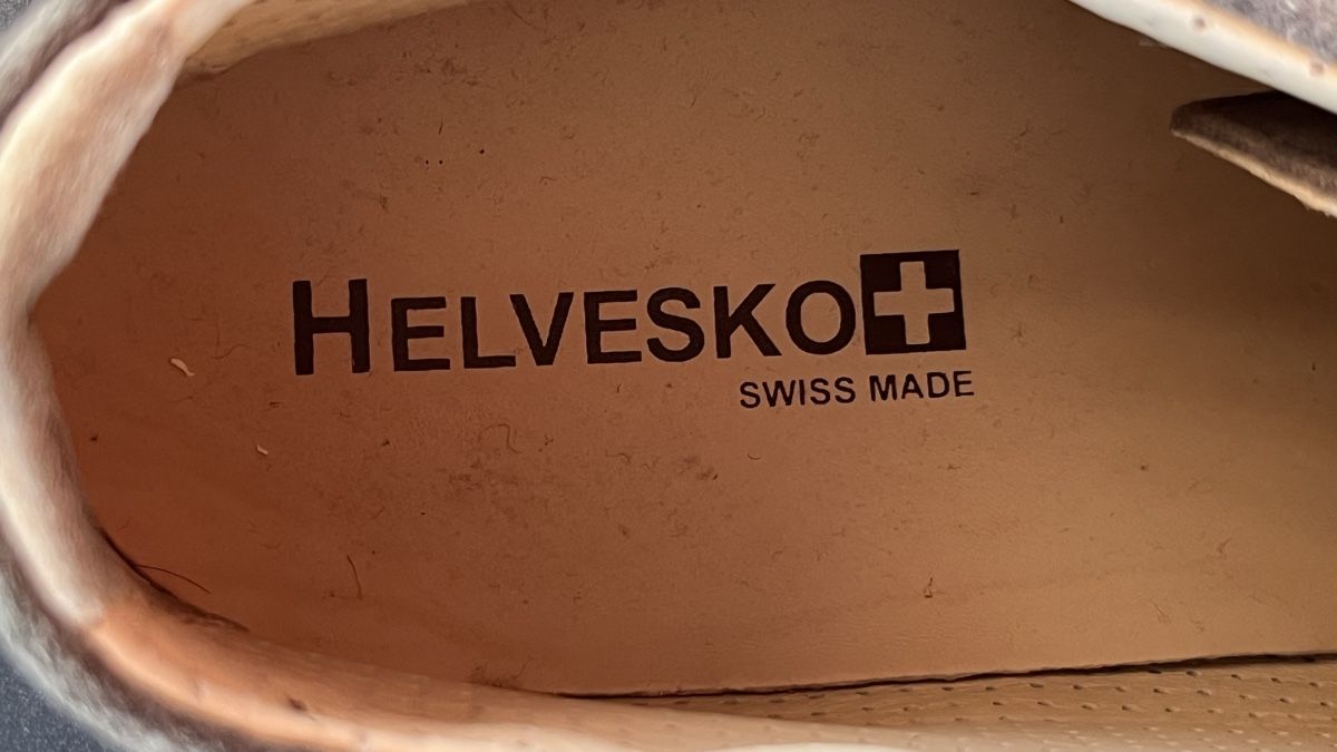 Helvesko Scarpe da donna: Bequeme Helvesko Komfort-Klettschuhe aus weichem Velourslede – Usato da Zürich venduto da Hypera 3
