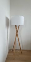 NOVA Stehlampe Holz Lampenschirm Weiss guter Zustand