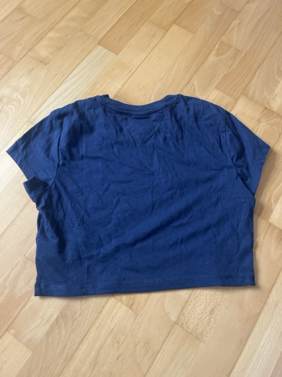 Tommy Hilfiger T-shirt: Tommy Hilfiger Shirt – Usato da Bülach venduto da SharonP01 1