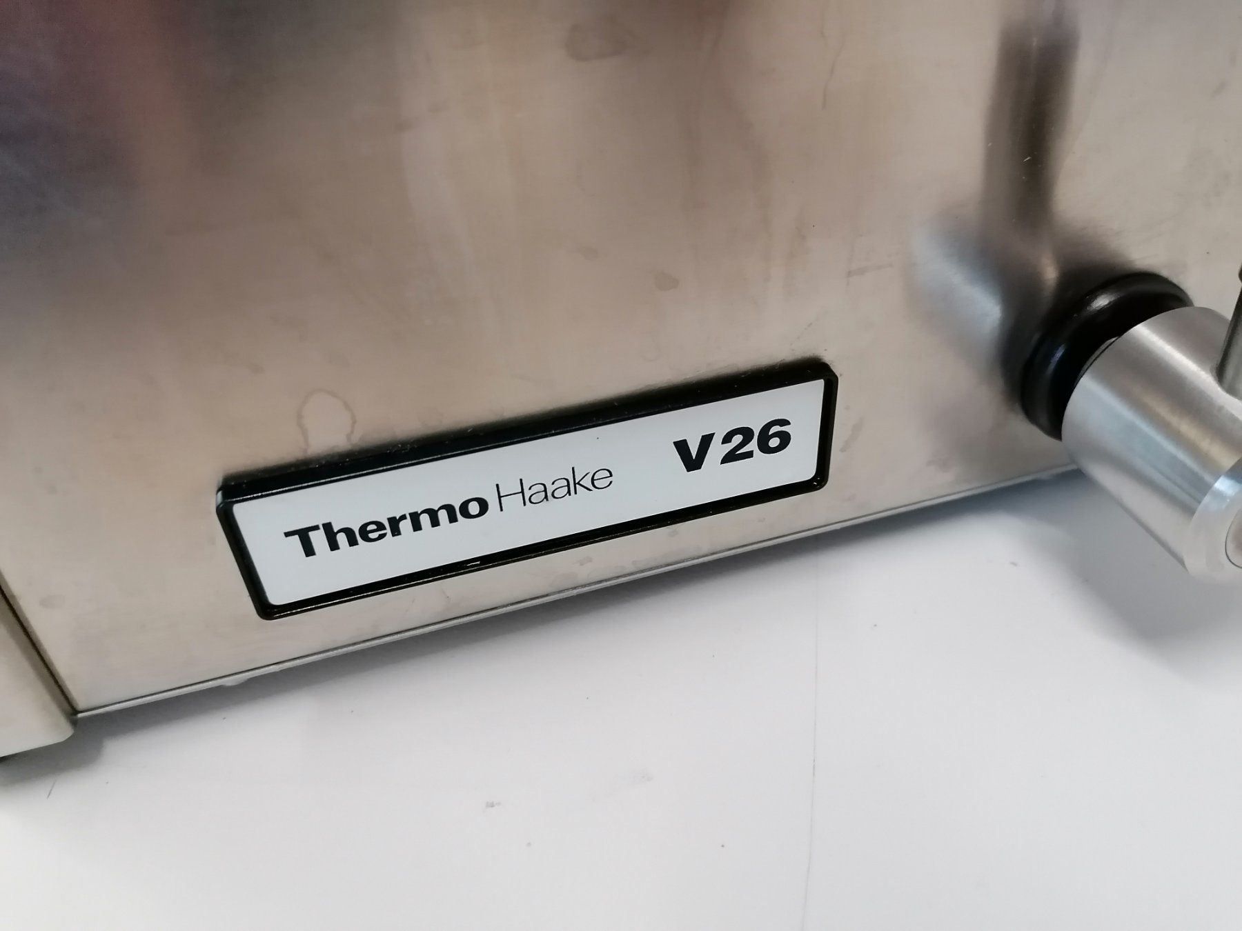 Accessori da laboratorio: Thermo Haake DL30 mit V26 – Usato da Niederdorf venduto da LeptonAG_Labor 1
