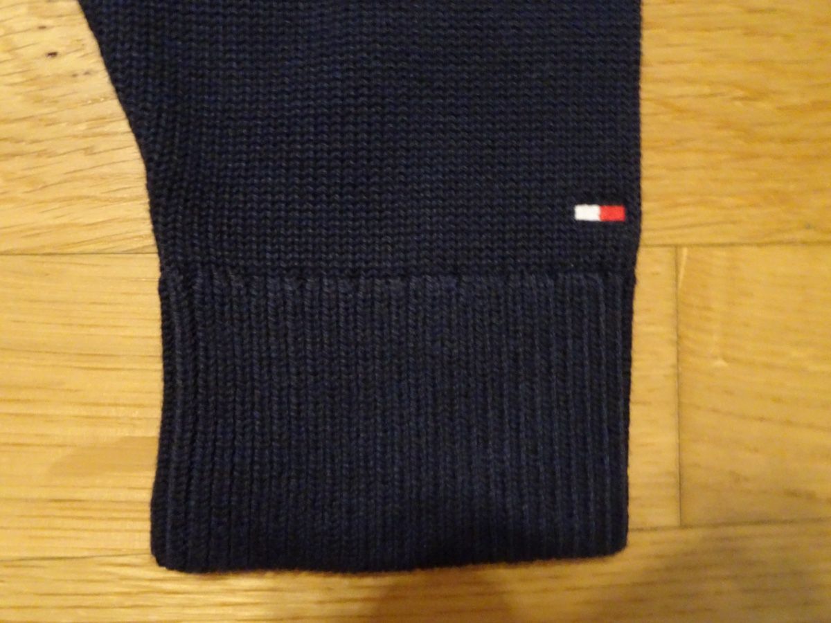 Tommy Hilfiger Maglioni & Felpe: Pull Tommy Hilfiger, taille XL, neuf – Nuovo (secondo la descrizione) da Sierre venduto da MeJC_3960 4