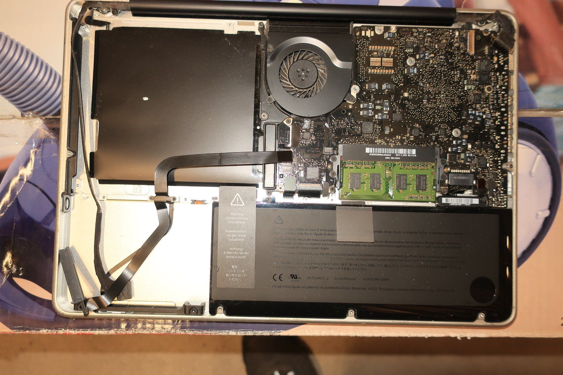 Apple Notebook: Apple Mac Book Pro 13" DEFEKT – Difettoso da Zürich venduto da dnk_nrd8 2