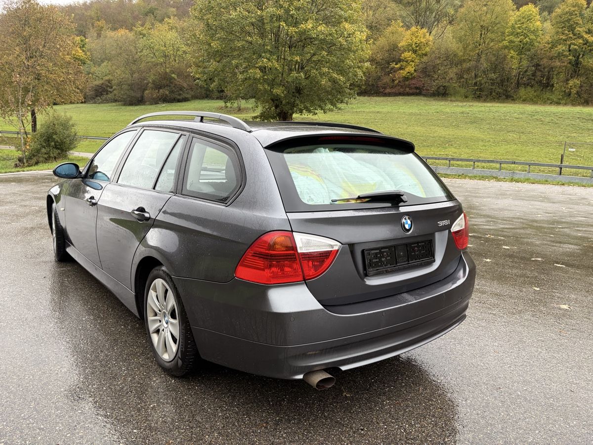 BMW Automobili: BMW 318i Touring E91 – Usato da Kappel SO venduto da MiTrading 3