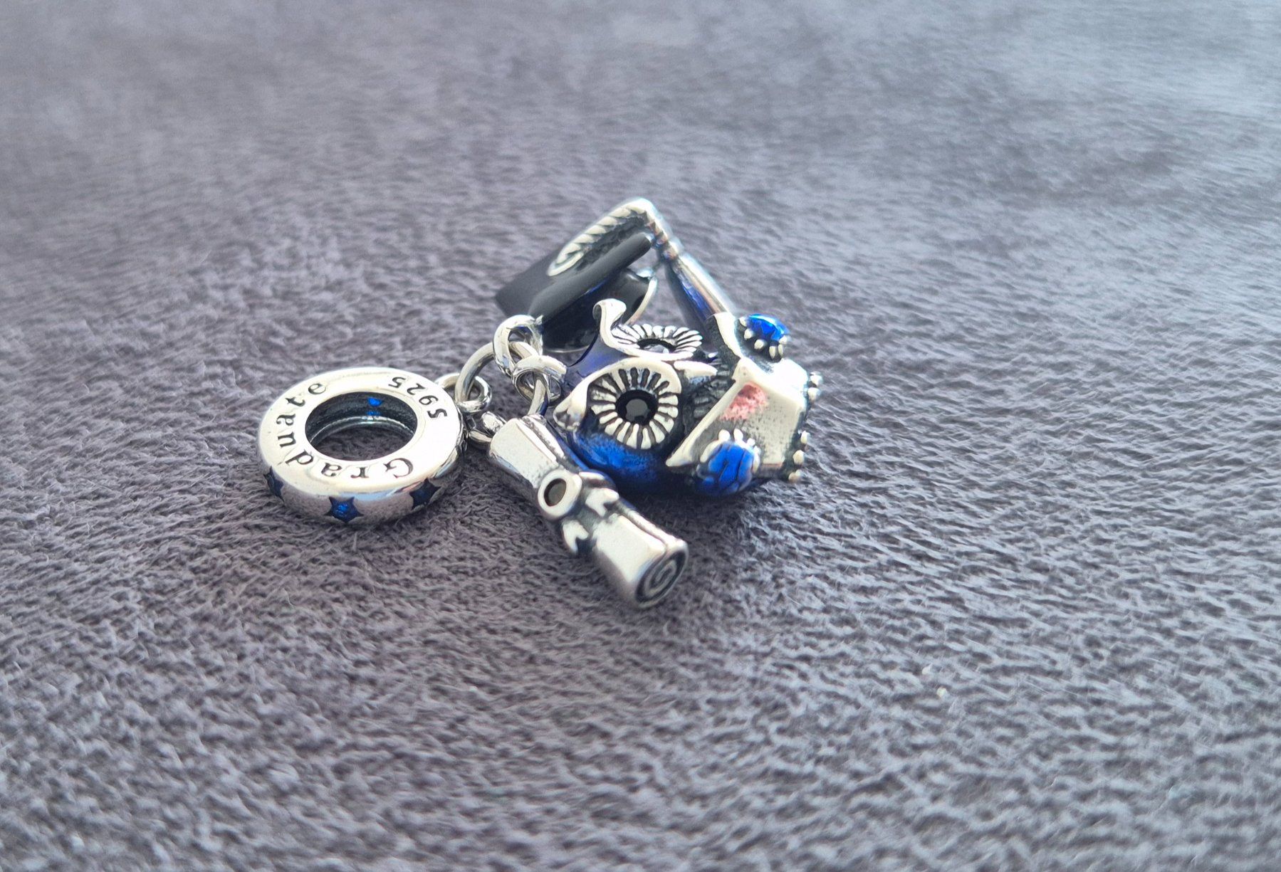 Ciondoli: Silber Charm Eule Schulabschluss +Garantie – Nuovo (secondo la descrizione) da Rotkreuz venduto da Carbone_Bijou-Shop 1