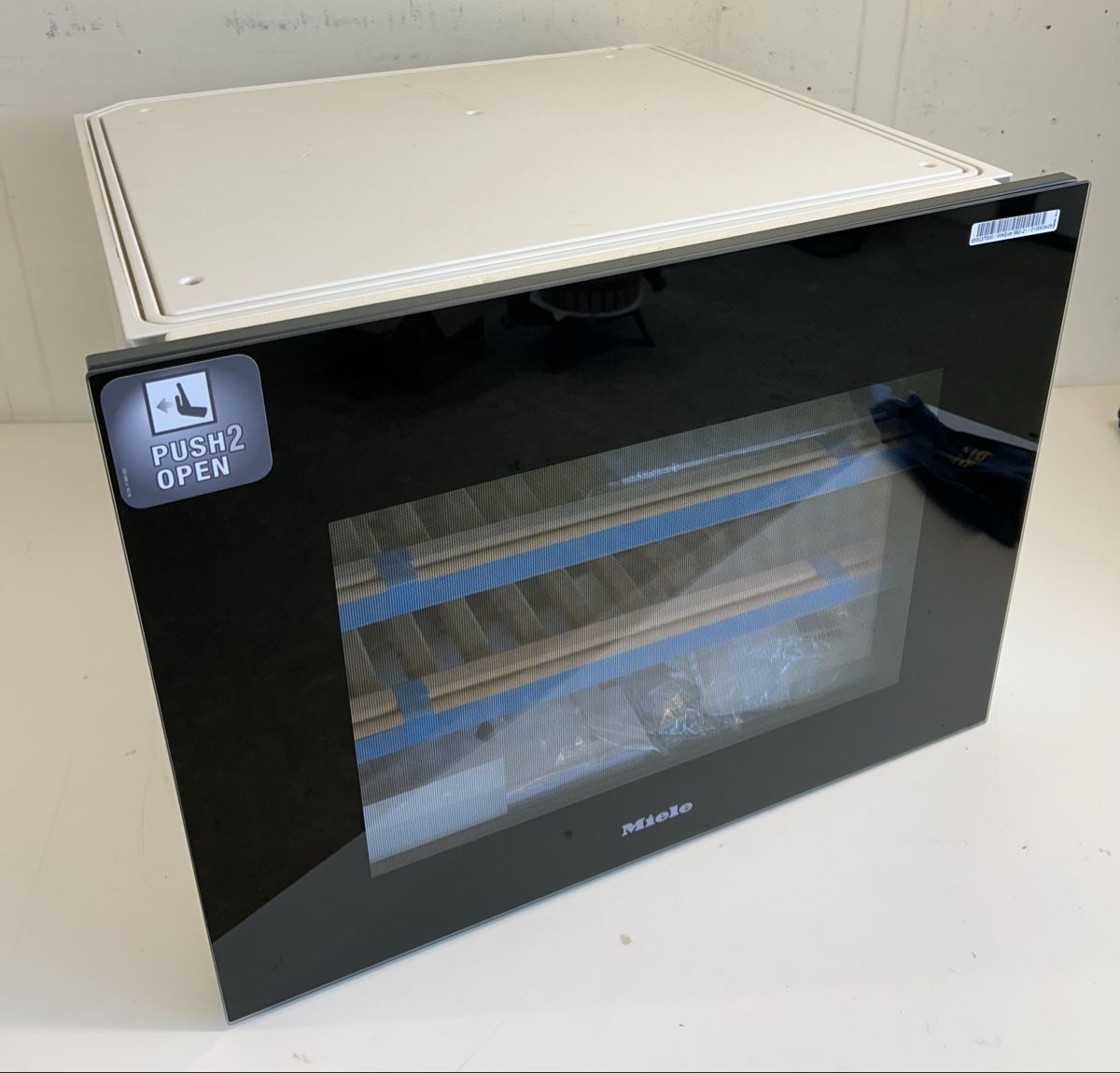 Miele Frigoriferi: Miele Weinkühler push2open 60x45cm – Nuovo (secondo la descrizione) da Schenkon venduto da Paedy5
