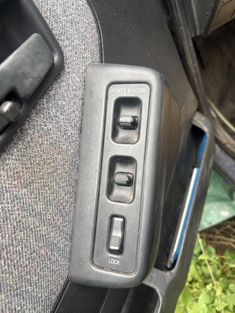 Subaru Alle Autoersatzteile: Subaru Justy Ersatzteilspender – Defekt aus Zollbrück von iva_8rnq 7