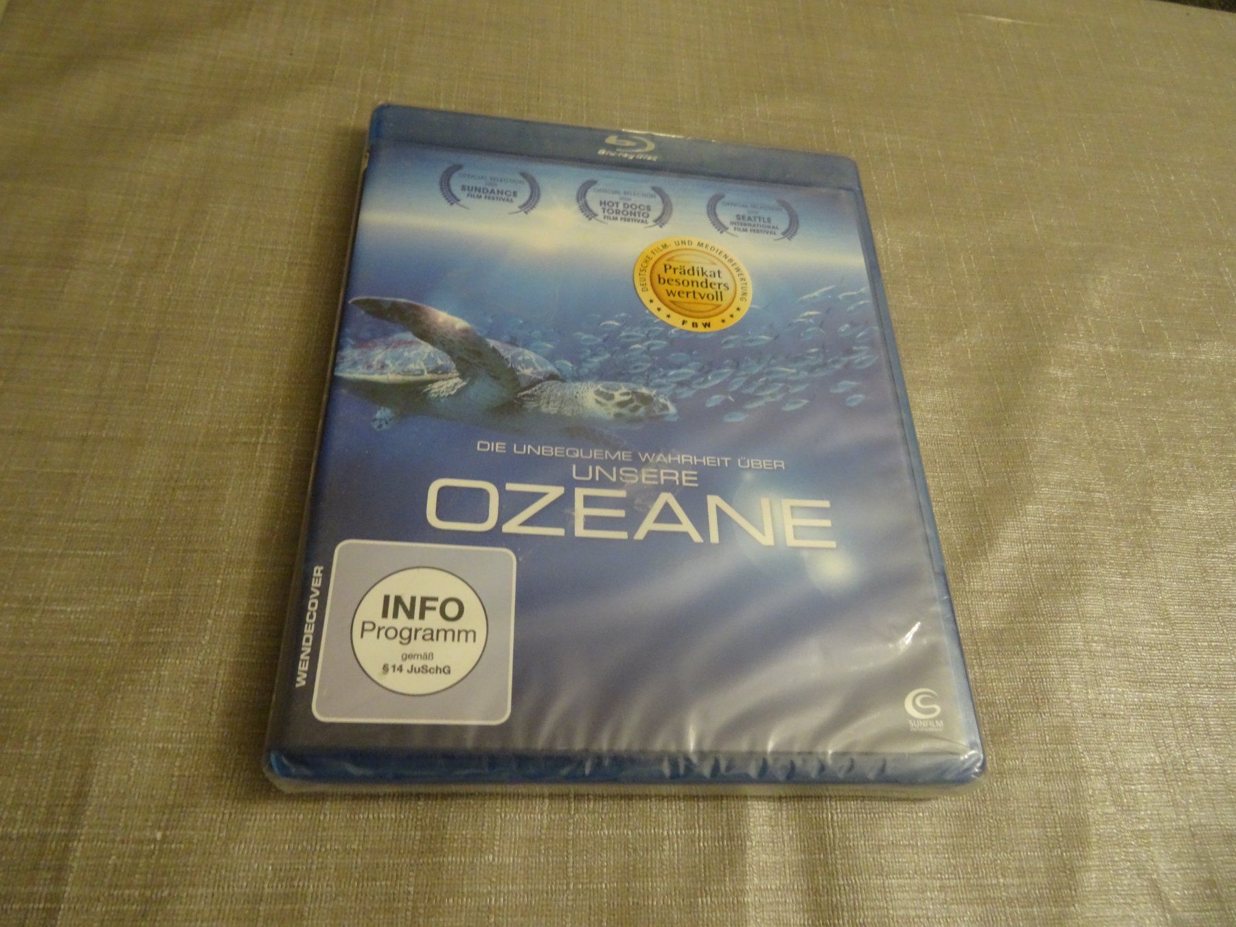 Tutti i DVDs: Unsere Ozeane - Blu-ray - NEUWARE – Nuovo e nell'imballaggio originale da Olten venduto da Disc-Verkauf