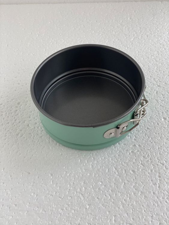 1 Stück Mini-Springform Tortenform Kuchenform 12 cm mint (Gebraucht) in ...