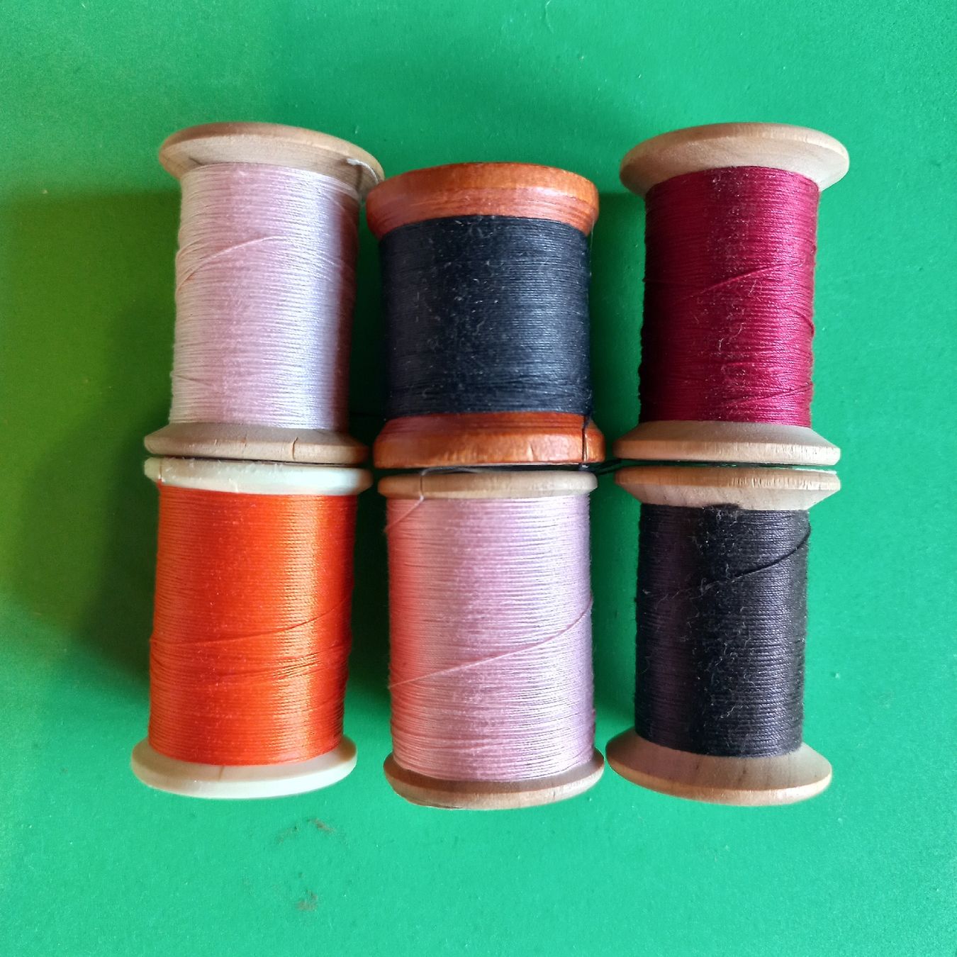Cordicelle & Fili: Bobines de fil multicolore - – Usato da Dompierre FR venduto da fat_xth5 4
