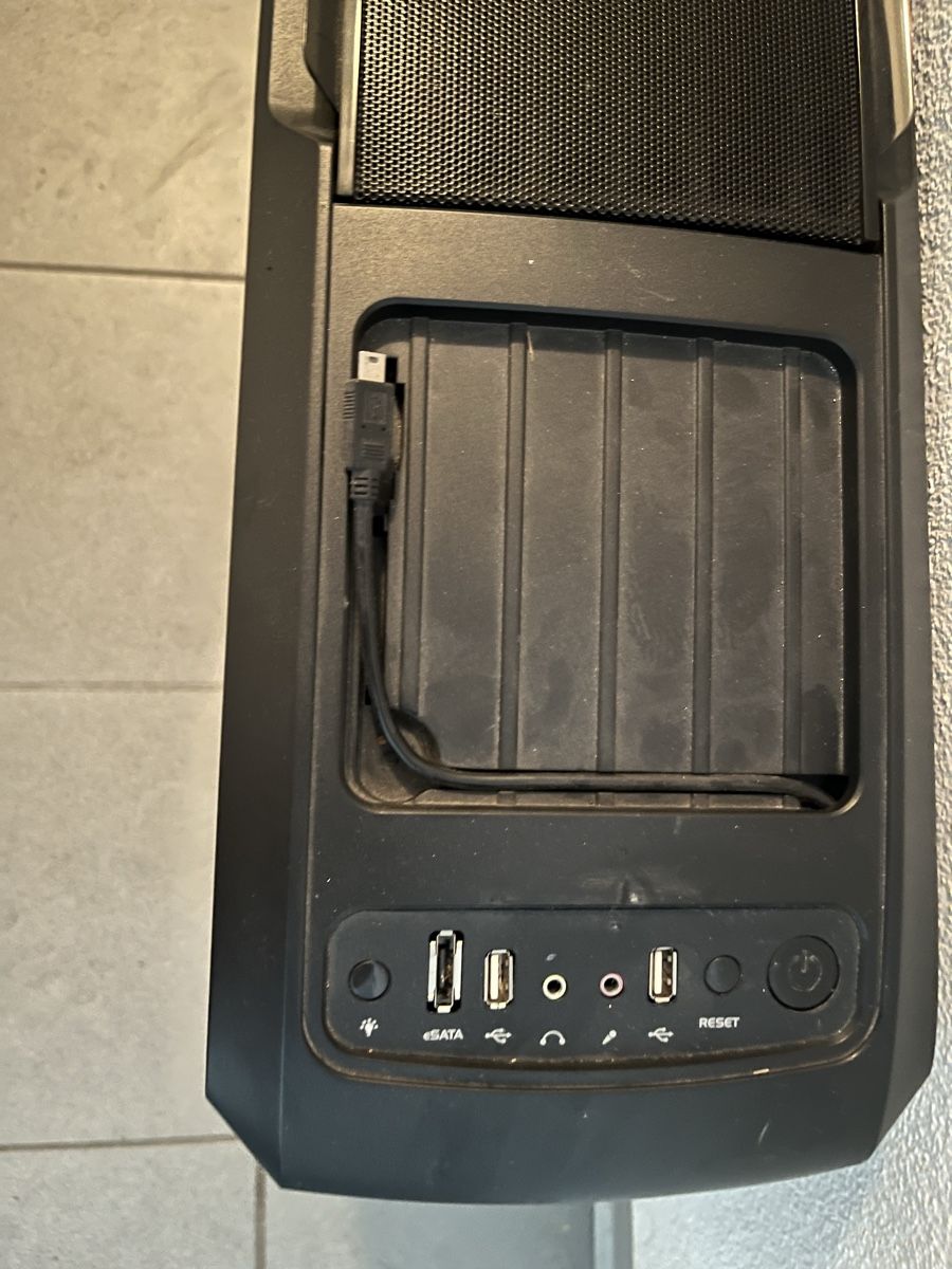 PCs: Pc Gaming  – D'occasion à Chiasso par fairy81 3
