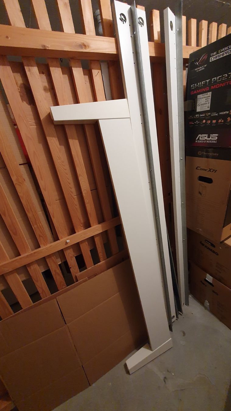 Ikea Letti: Ikea Bettrahmen massiv – Usato da Wohlen AG venduto da didacuscarr
