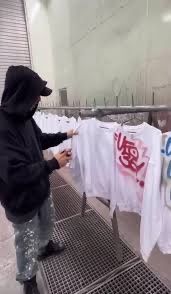 T-shirt: Original UFO361 1/1 Graffiti Shirt – Nuovo e nell'imballaggio originale da Biberstein venduto da Jeremia_Frey 4