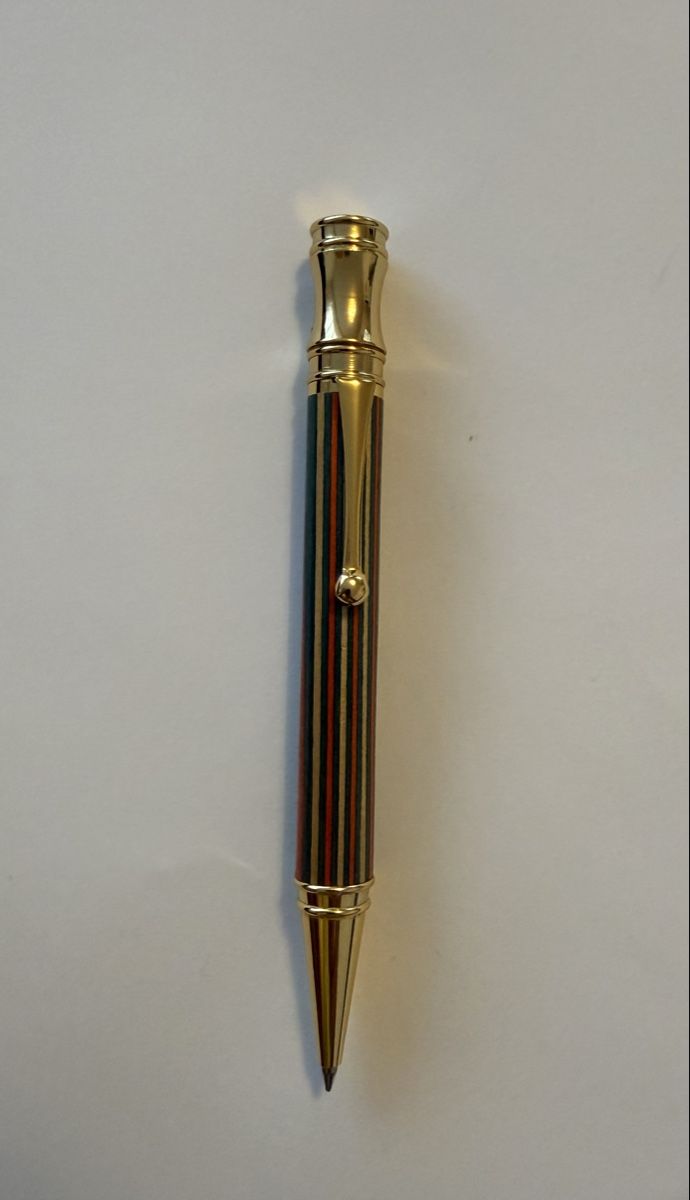 Penna & Evidenziatori: Exquisite Kugelschreiber, gestreiftes , in Box – Usato da Oetwil an der Limmat venduto da TOP15