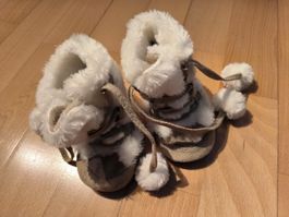 Baby Winterschuhe, Grösse 18-19, kuschelig warm, Top Zustand