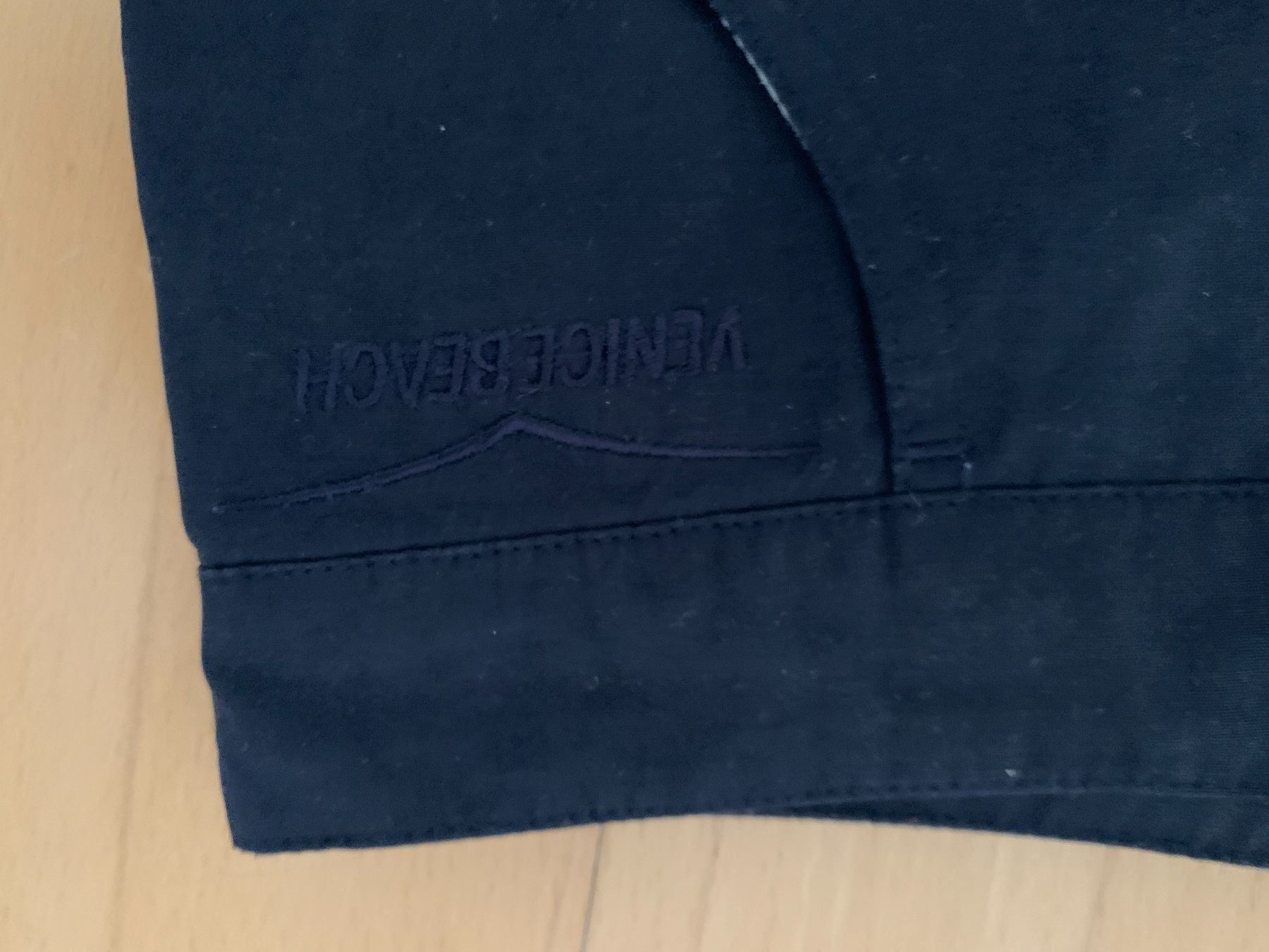 Pantaloni: Shorts Venice Beach – Usato da Udligenswil venduto da Trisha70 1