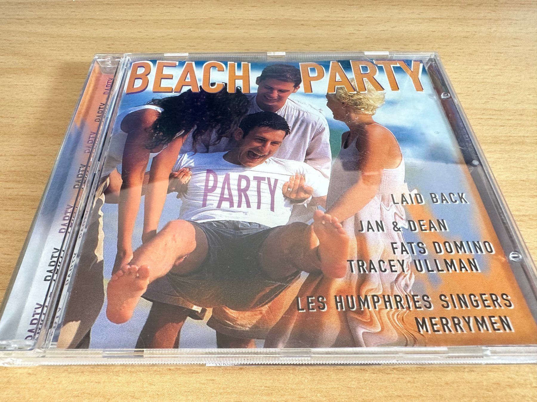 CDs: Various – Beach Party – Gebraucht aus Rikon im Tösstal von Alpenmutz