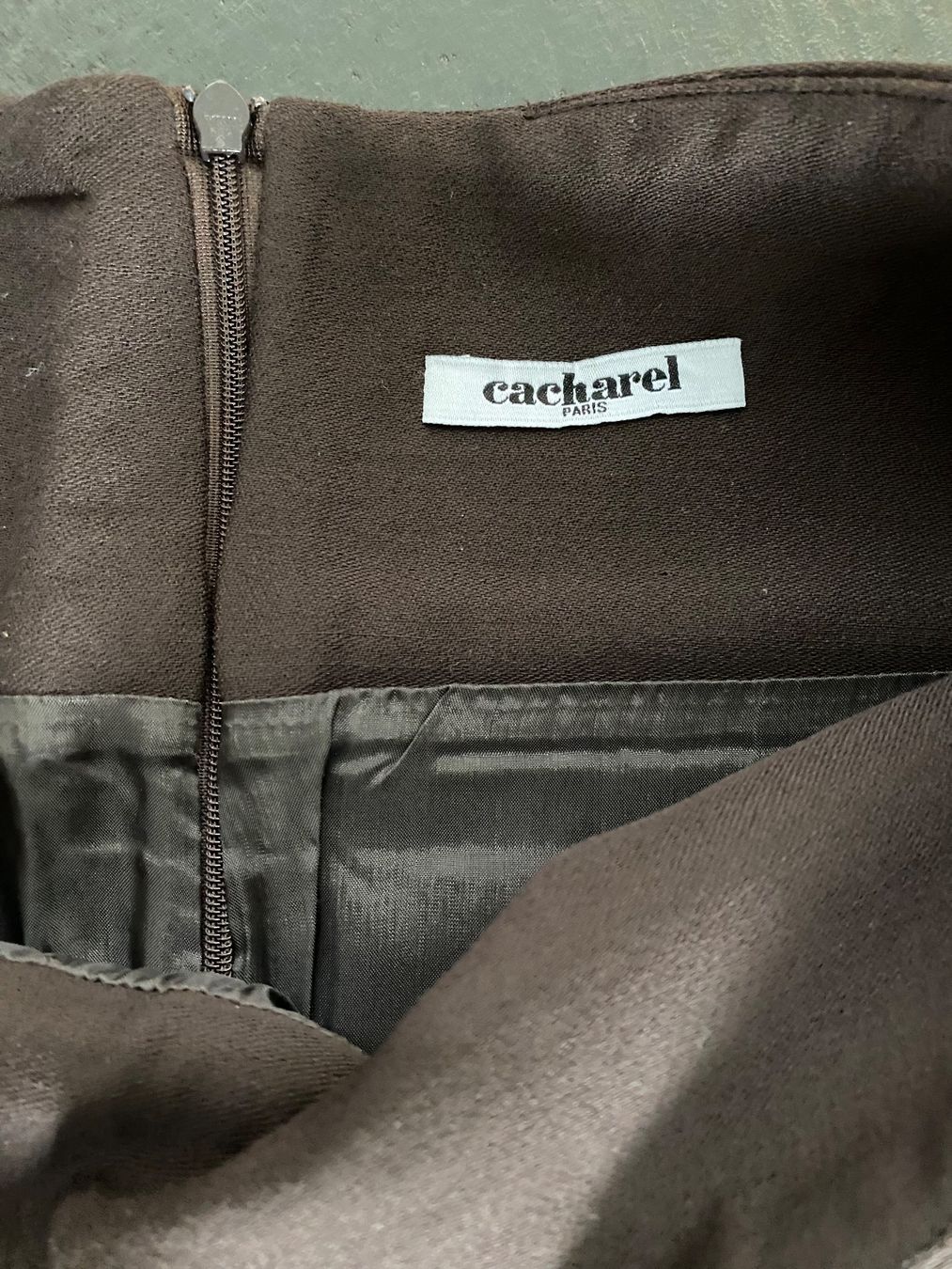 Cacharel Röcke: Kurzer Jupe braun von Cacharel – Gebraucht aus Chur von simhofstr 1