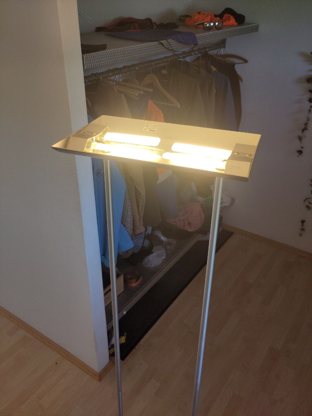 Lampes: Wohnzimmer Stehlampe – D'occasion à Fulenbach par DCD791 1