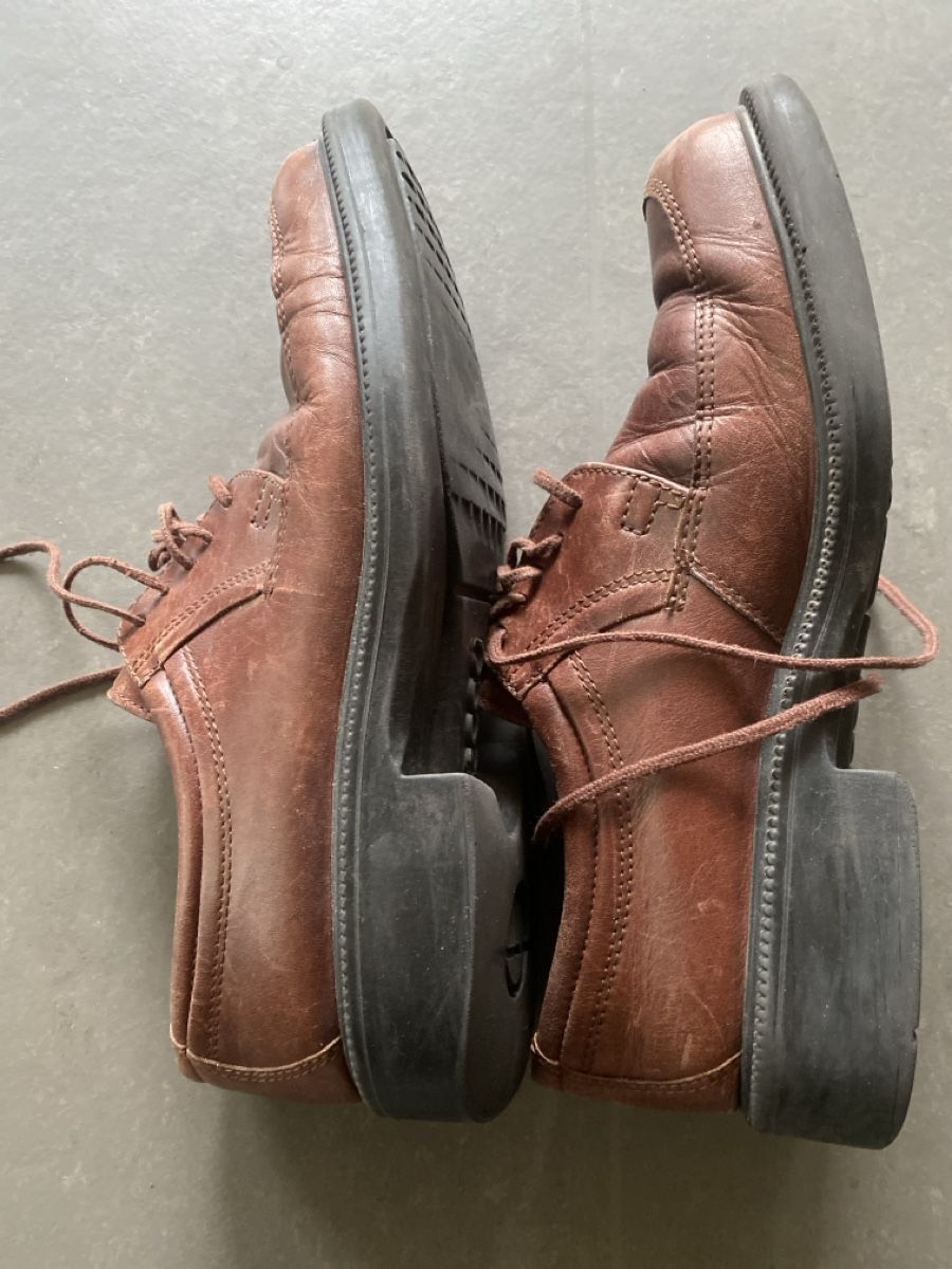 Ecco Scarpe da uomo: Ecco Herren Schuhe Gr. 43 braun – Usato da Dallenwil venduto da kavogt6 3