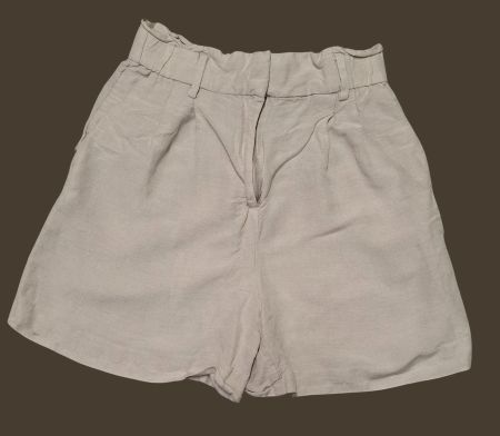 422CV – Short H&M – EUR-38 (M)