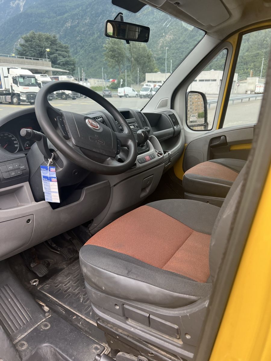 Fiat Veicoli commerciali: Bus , camionnette, camion, fourgon utilitaire à louer  – Usato da martigny venduto da sna_c58v 2