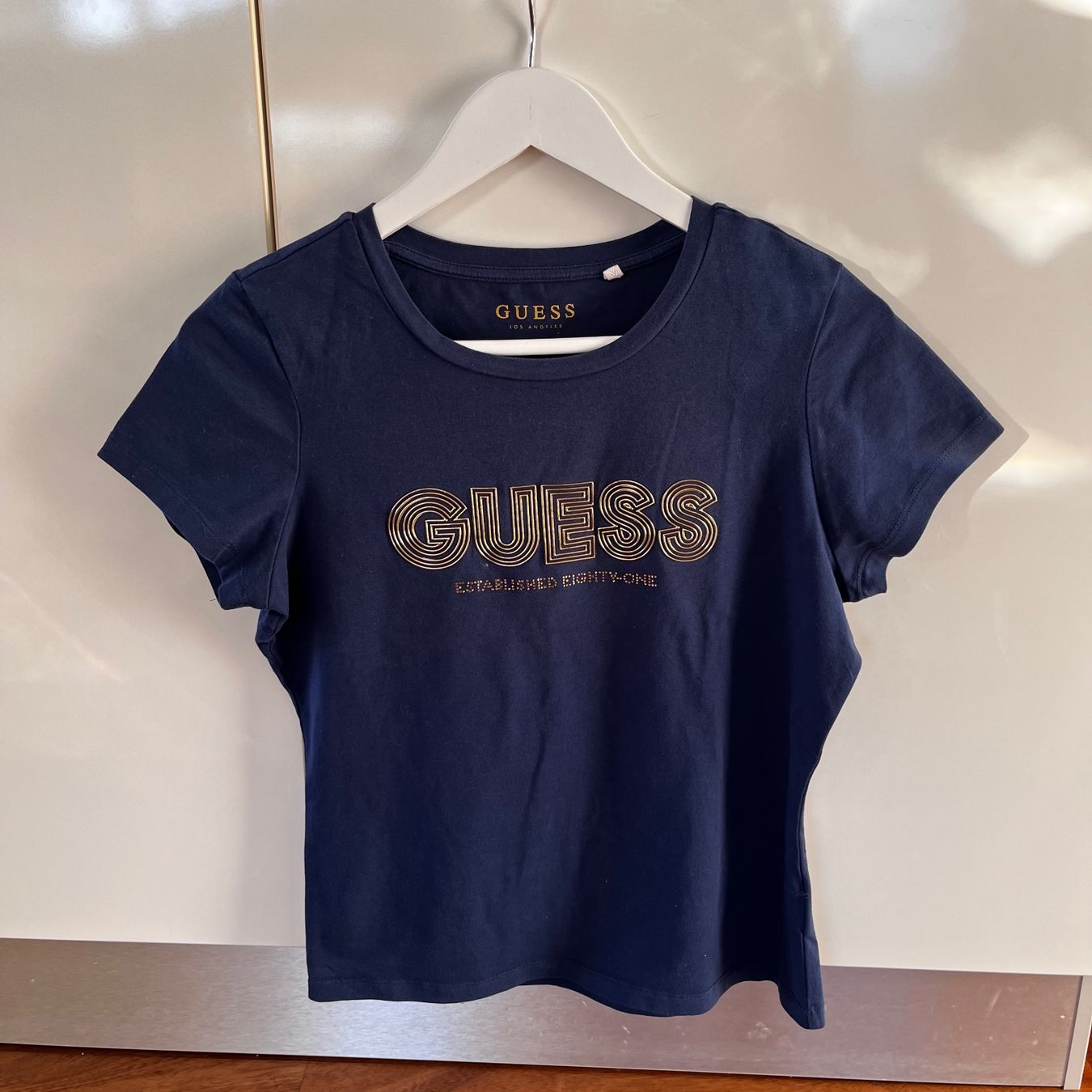 Guess T-shirt: Guess t-shirt – Usato da Zürich venduto da irinaw