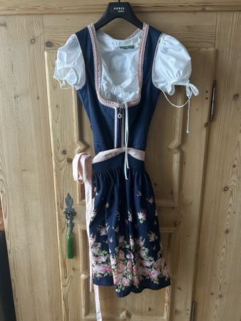 Dirndl