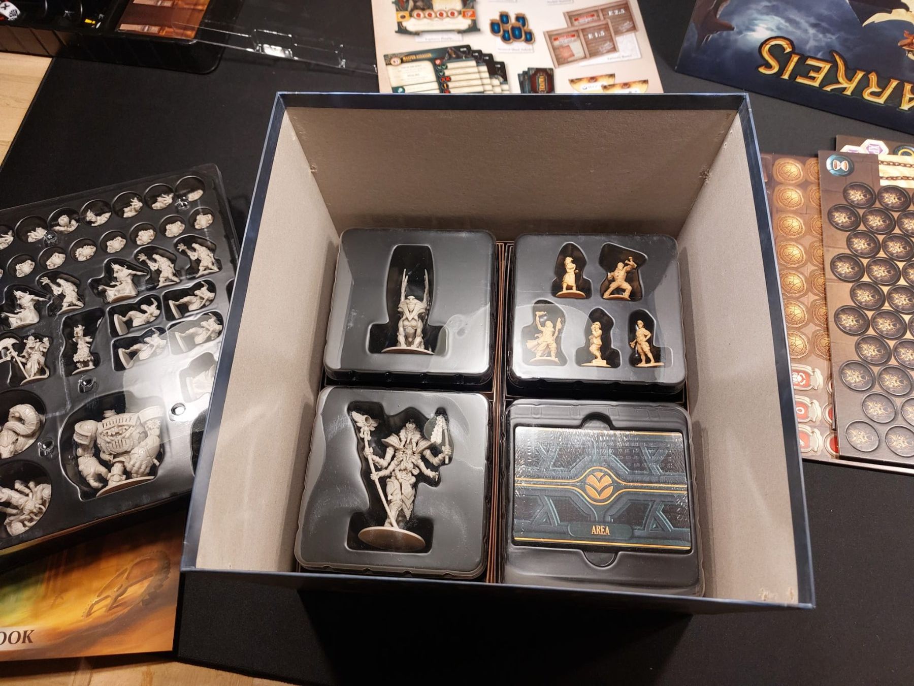 Giochi: ARKEIS - Kickstarter Version + Expansion + Playmat + Reset-K – Nuovo (secondo la descrizione) da Luzern venduto da Blue-Moon 5
