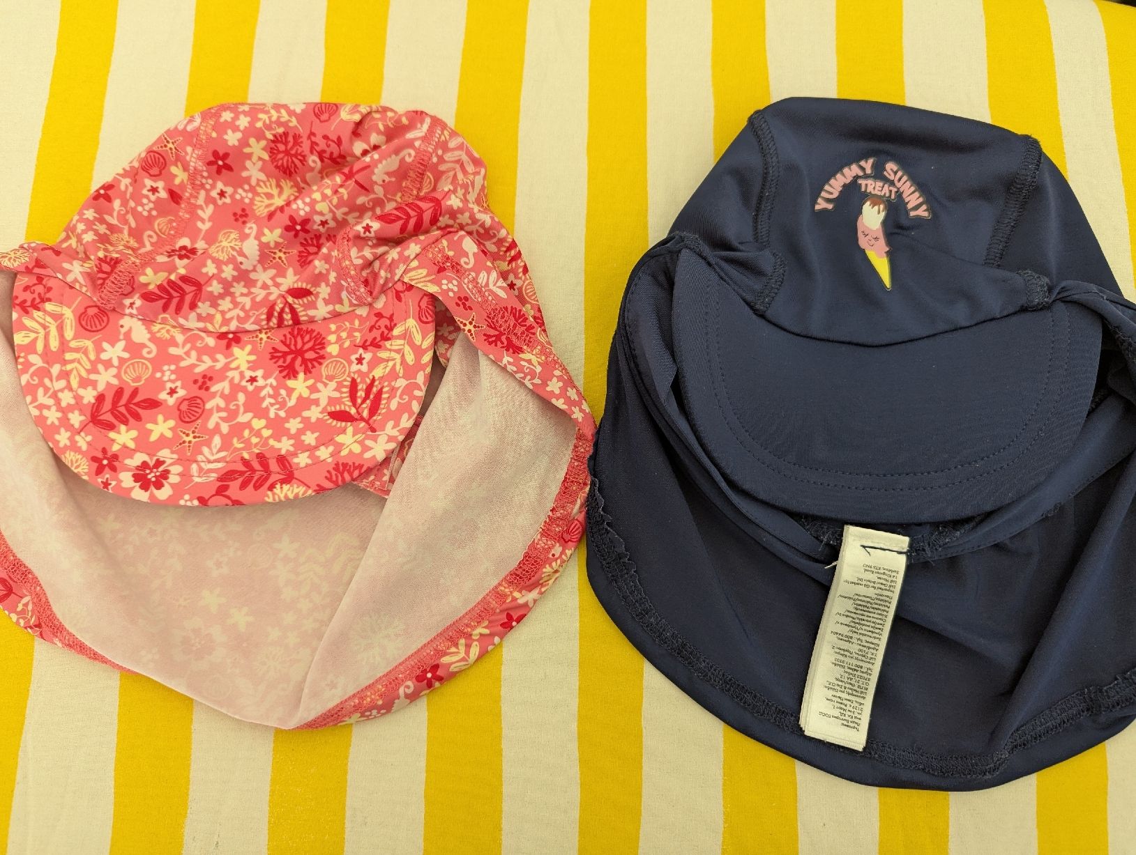 Autres vêtements fille: Sonnenhüte Grösse 104 - 116 – D'occasion à Wallisellen par Taurusit