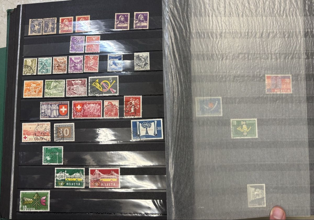 Lot de timbre Suisse 1930-2000 et étrangers (D'occasion) à Cottens FR ...