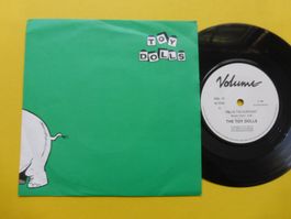 Toy Dolls – Nellie The Elephant