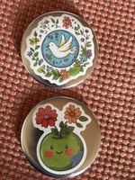 Frieden Brosche / Peace Button 2er Set