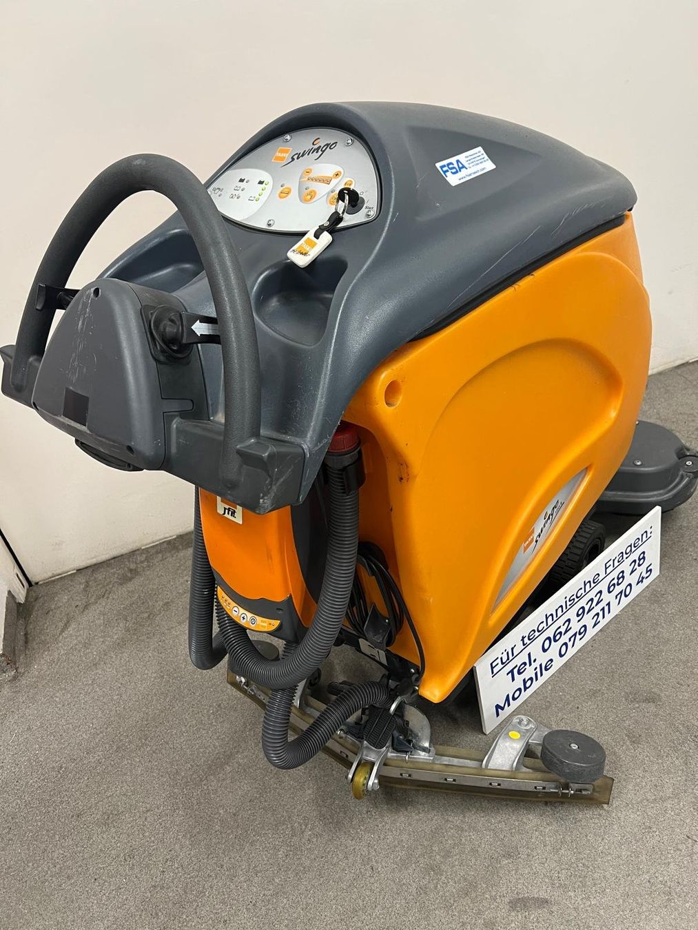Toutes les machines: TASKI Scheuersaugmaschine SWINGO 1255 B – D'occasion à Aarwangen par fsa-maschinen 1