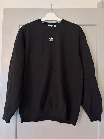 Adidas Sweatshirt schwarz Grösse XS, Oversize