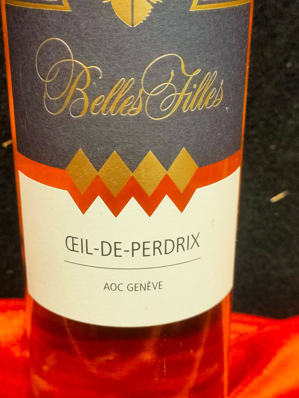 Vino: BELLES FILLES ŒIL DE PERDRIX 2018 – Nuovo (secondo la descrizione) da Genève venduto da Leboucheoreilles 1