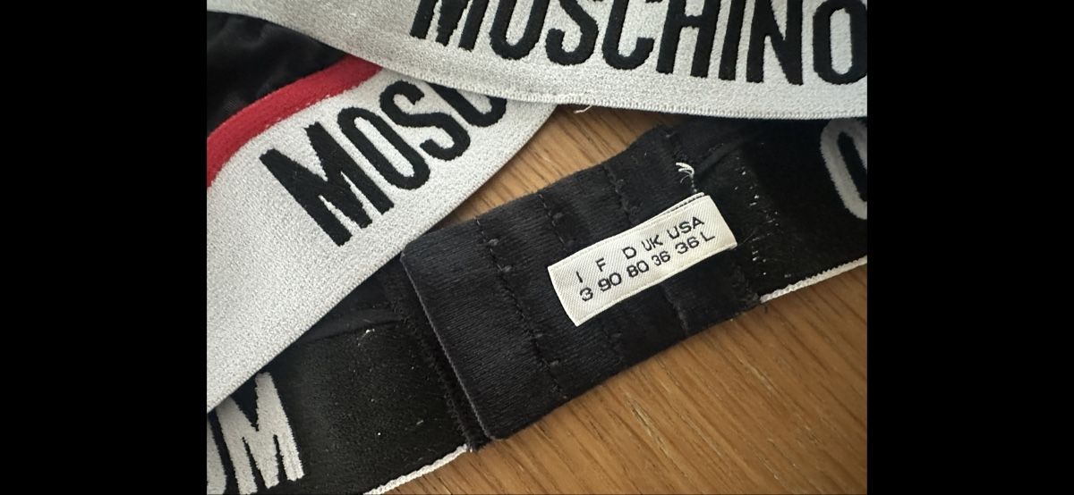 Moschino Tops: Moschino BH 36 – Gebraucht aus Näfels von Siljab 3