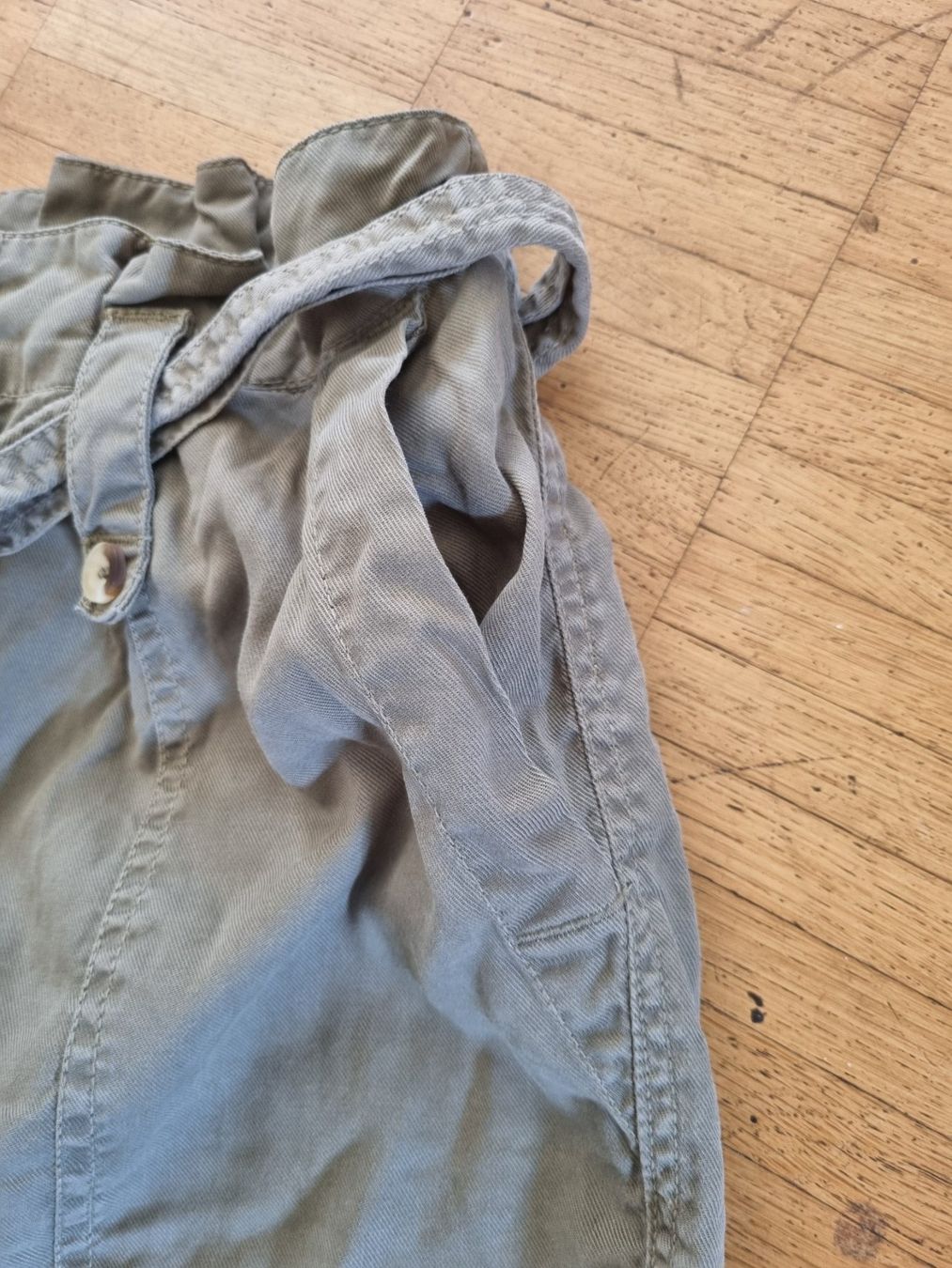 Yes Or No Hosen: Olive green pants – Neu (gemäss Beschreibung) aus Rüti ZH von irima_vanya 4