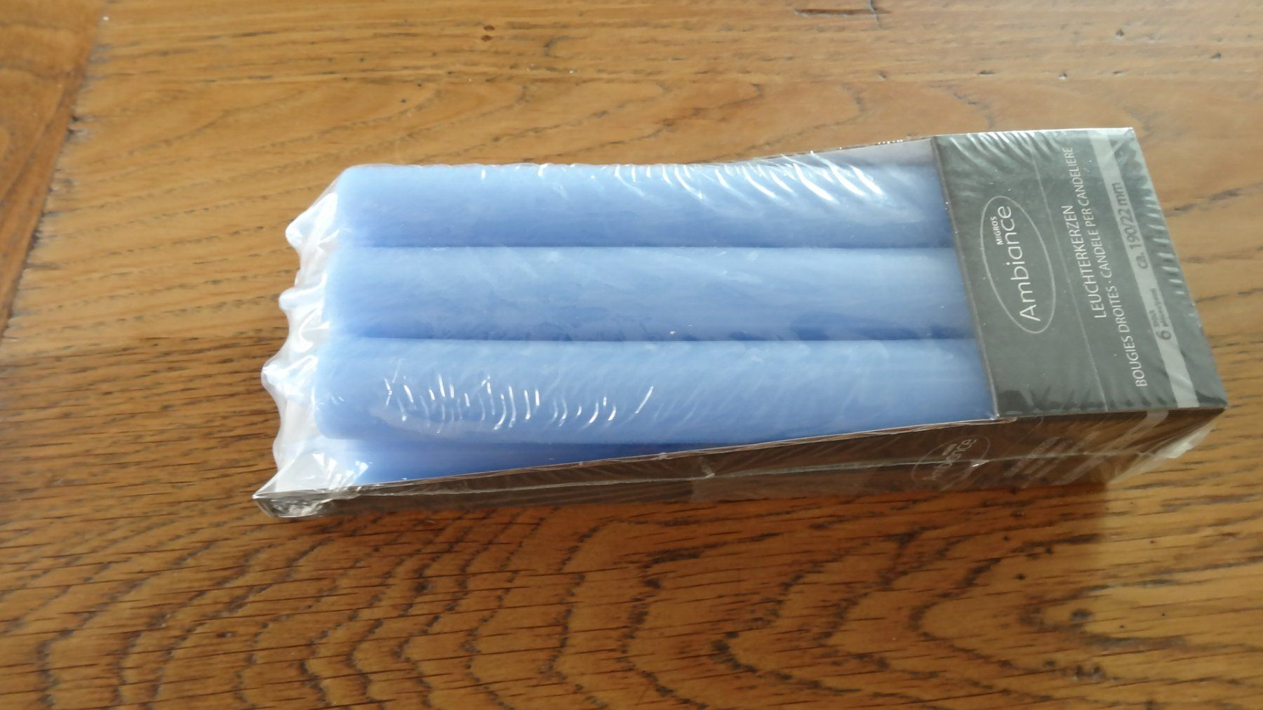 Candele: 6 Kerzen hellblau 18cm lang / neu – Nuovo e nell'imballaggio originale da Anwil venduto da C-DAIHA