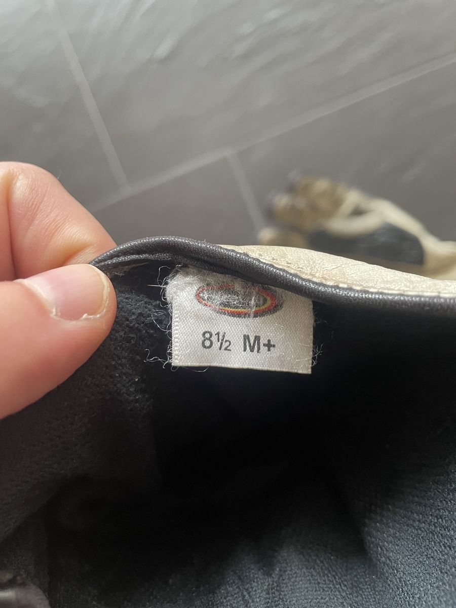 Guanti & manicotti: Held Motorradhandschuhe Gore-Tex Grösse 8.5 M – Usato da Wetzikon ZH venduto da seko1266 3