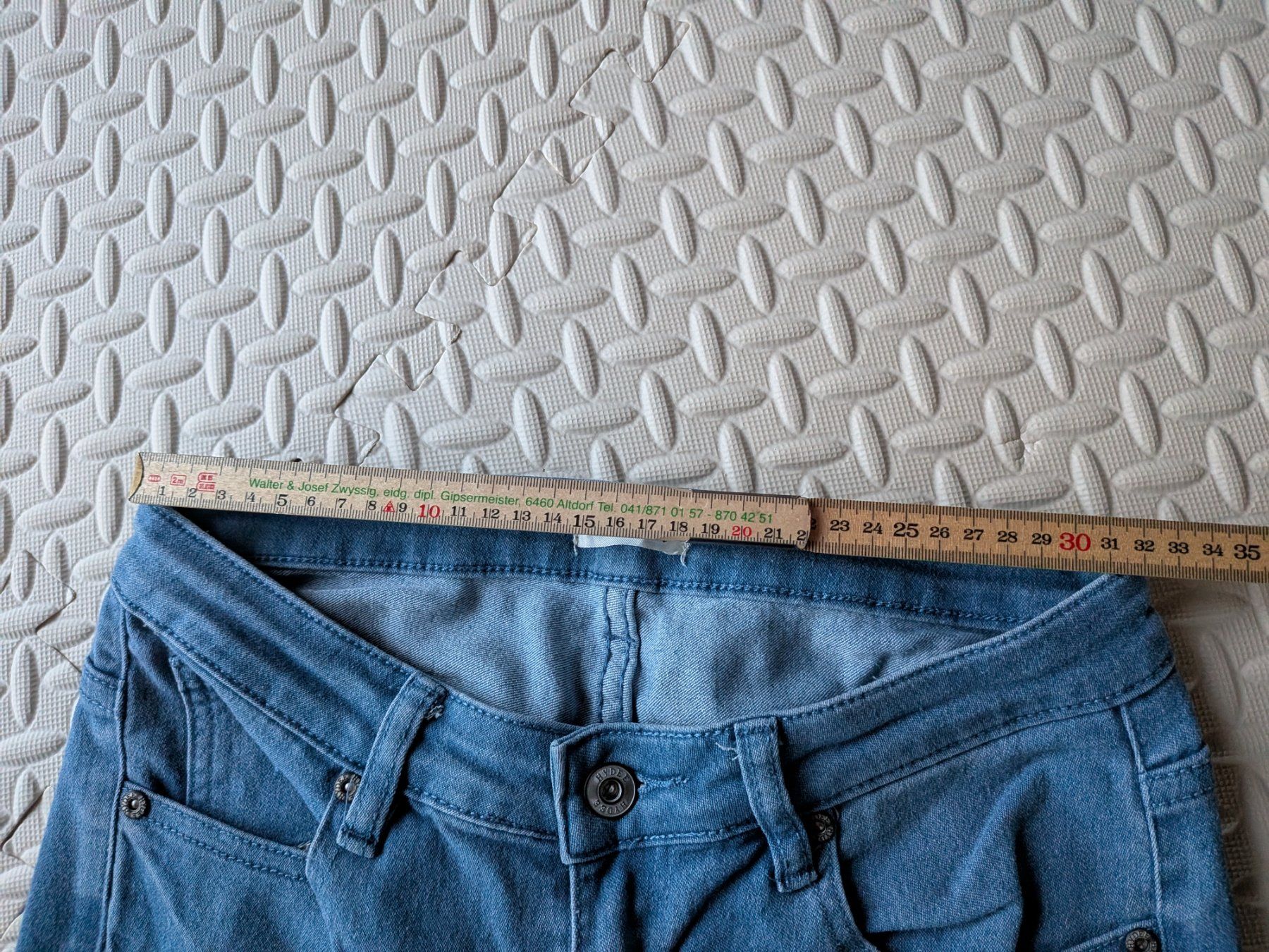 Lotti di vestiti: Kleider Paket Gr.XS – Usato da Altdorf UR venduto da Brandli 5