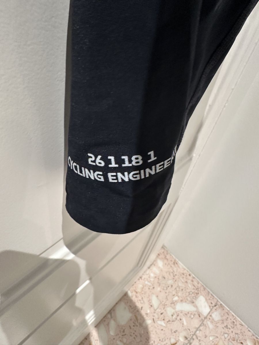 Zara Pantaloni: Zara Athleticz bib M  – Nuovo (secondo la descrizione) da nyon venduto da arnmat 4