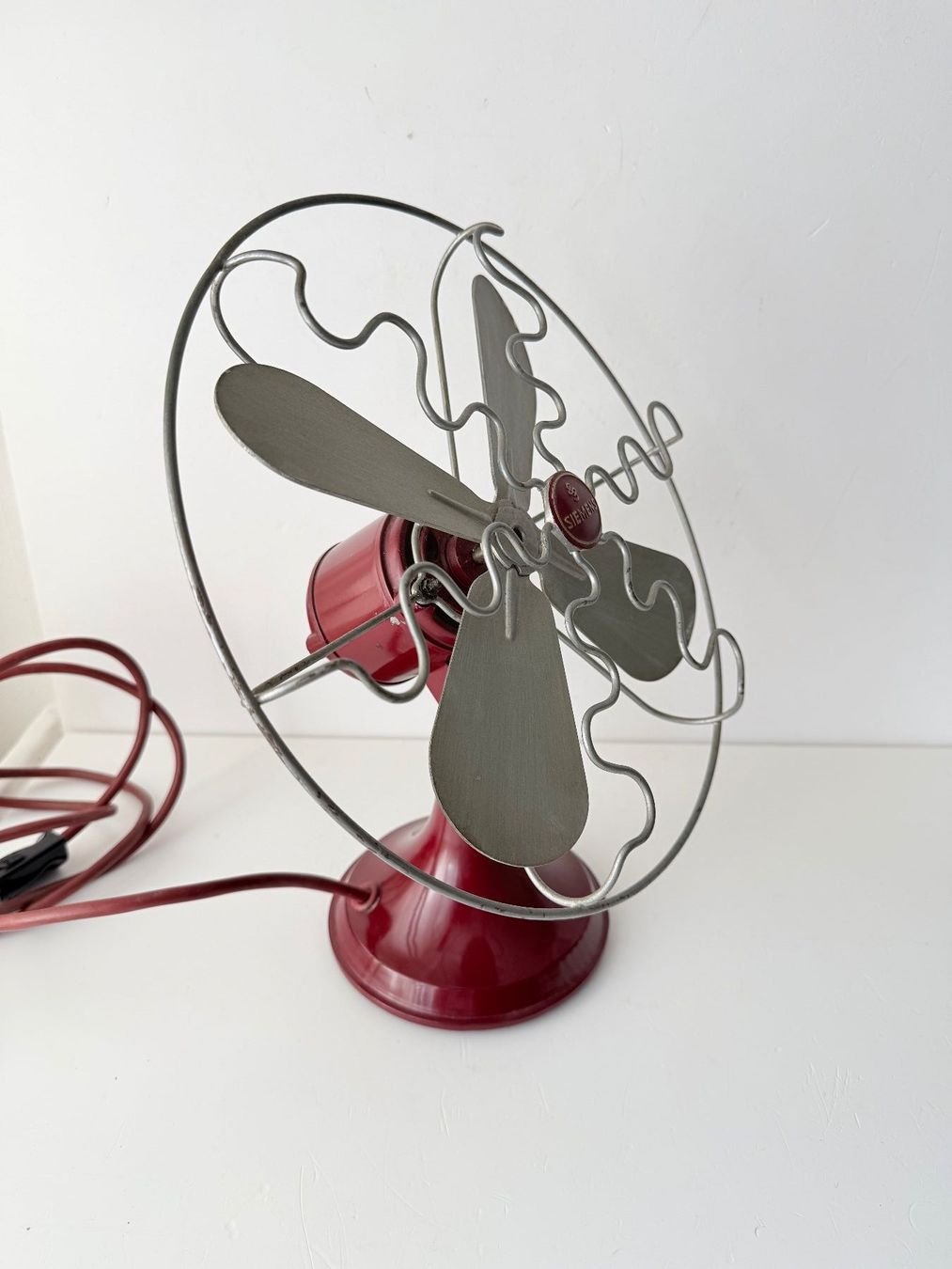 Siemens Ventilatori: Antiker Siemens Tischventilator – Usato da Zwingen venduto da moje1 1