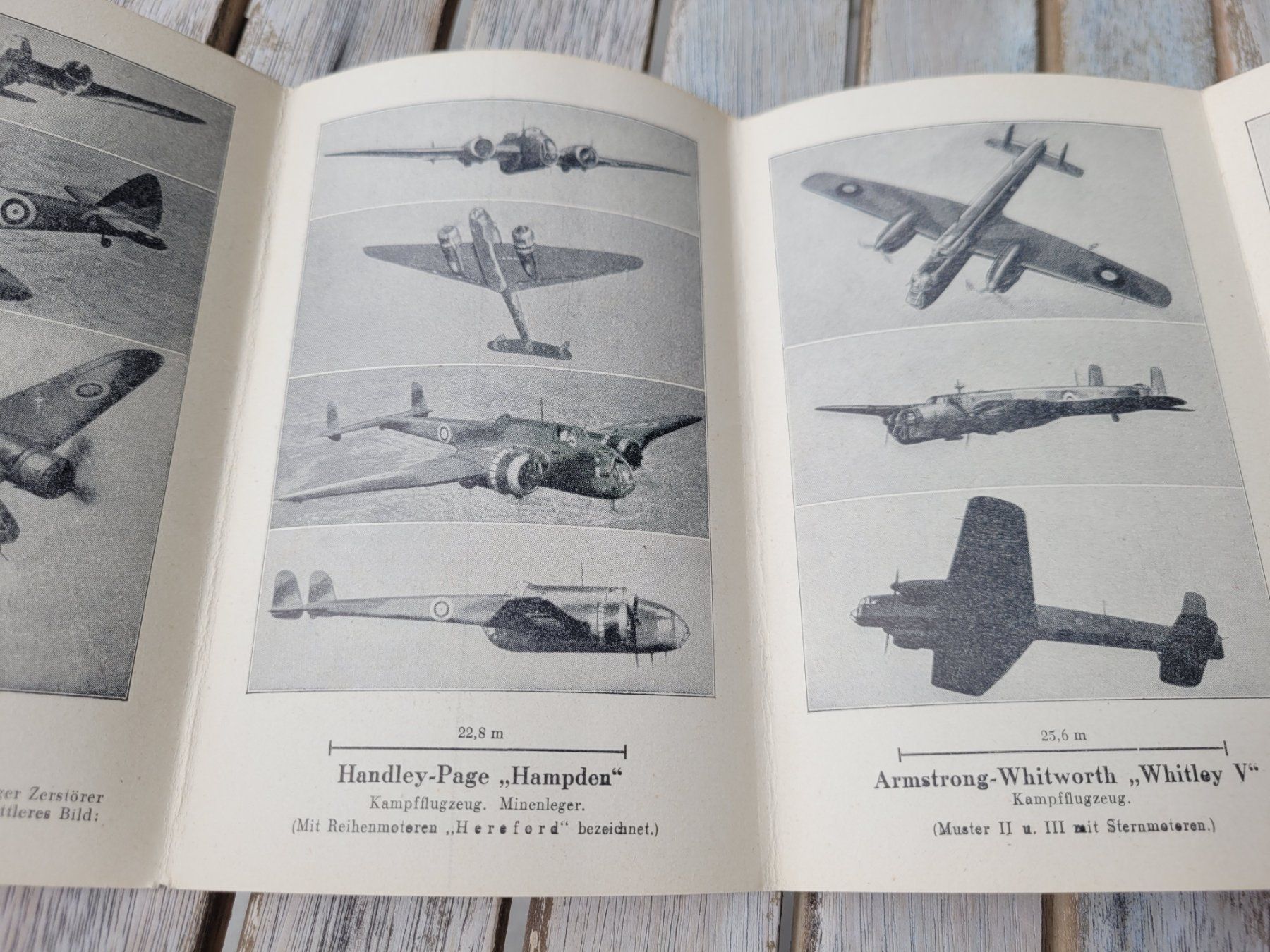 Uniformi: Wehrmacht Dienstvorschrift – Usato da Kriens venduto da KTP 4